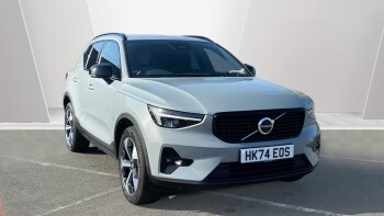 Volvo XC40 2.0 B4P Plus Dark 5dr Auto Petrol Estate